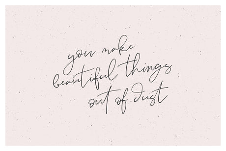 Stardust Font - Design Pixie